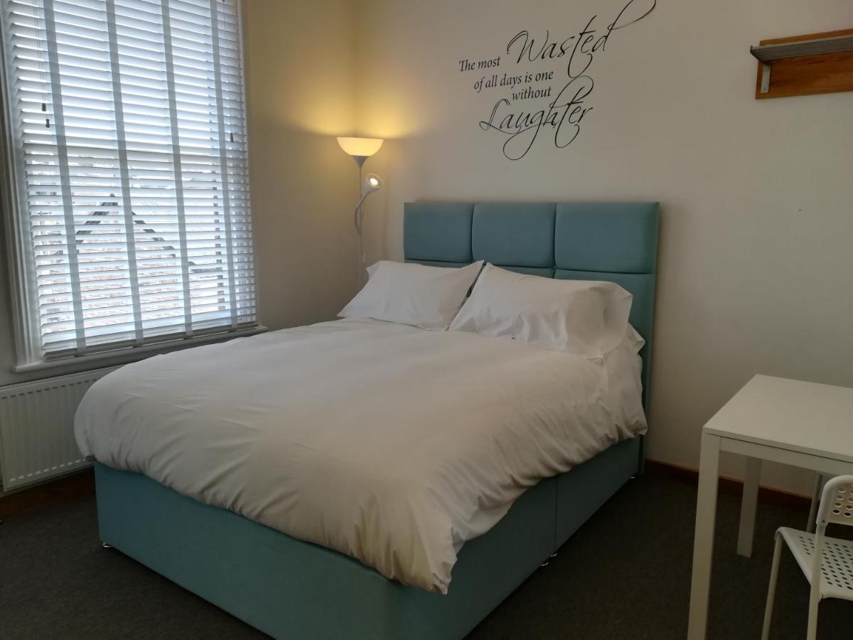 Mcmillan House Studio Apartments 요크 외부 사진